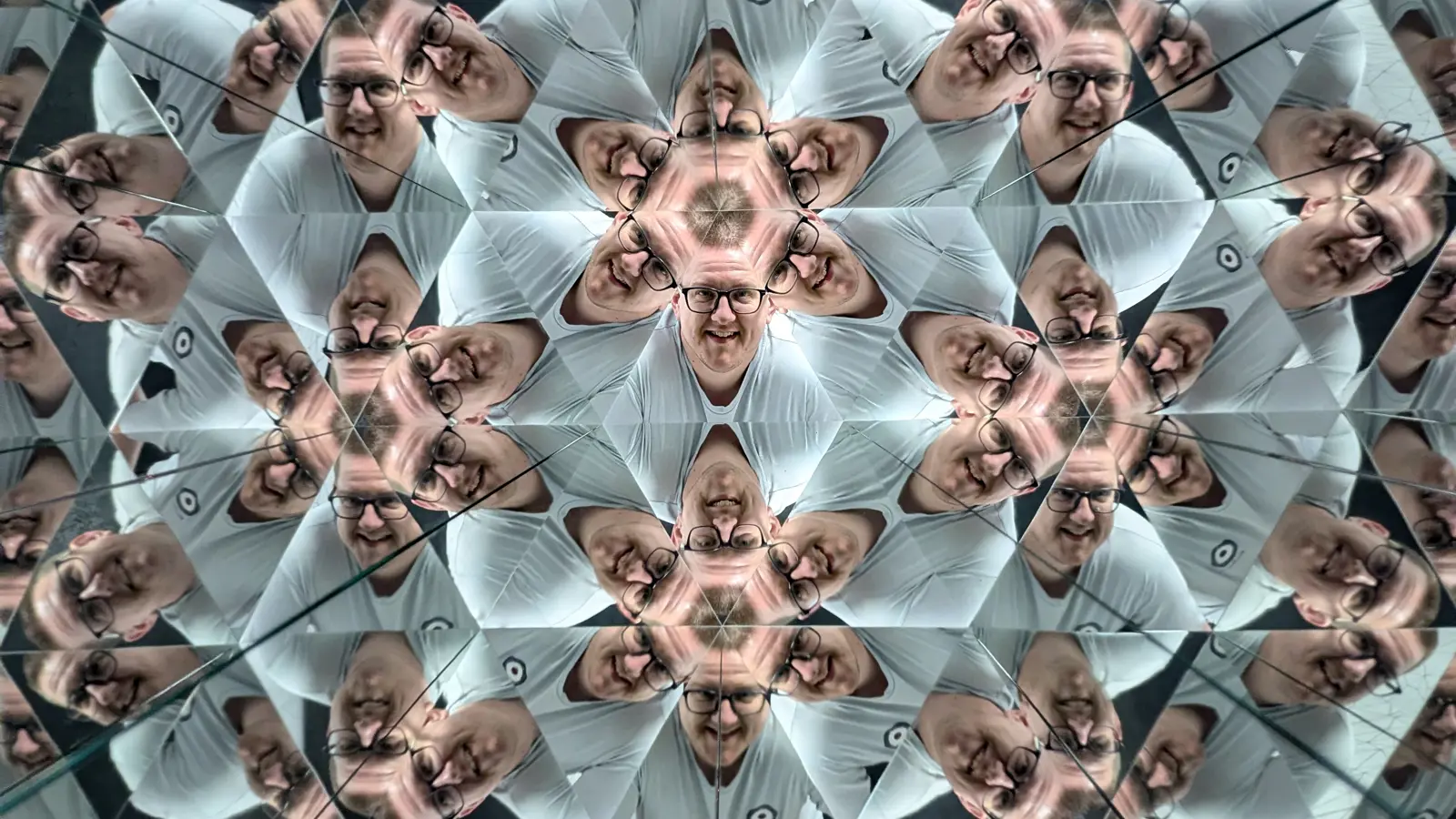  Click to open full size image.